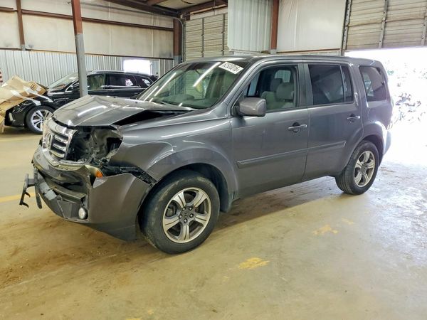 2015 HONDA PILOT SE