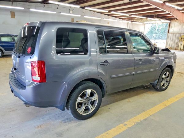 2015 HONDA PILOT SE
