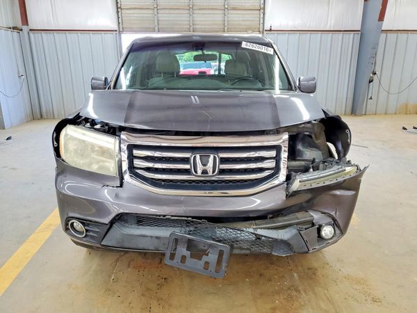 2015 HONDA PILOT SE