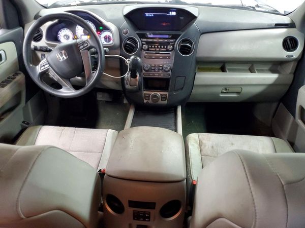 2015 HONDA PILOT SE