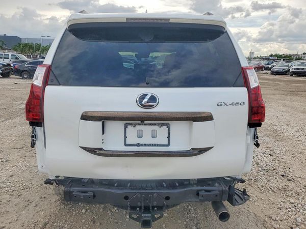 2022 LEXUS GX