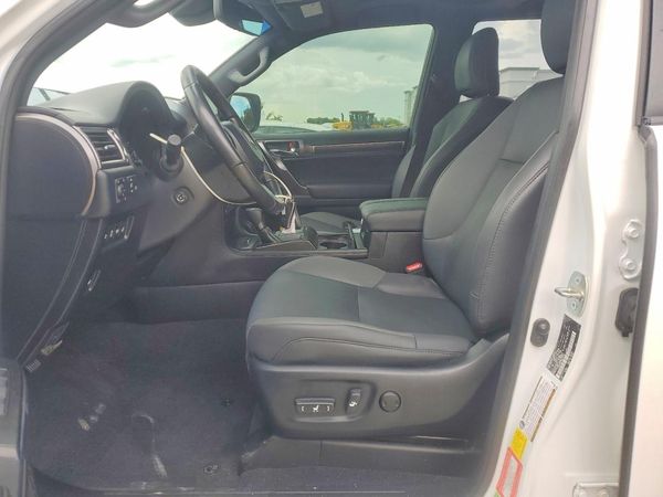 2022 LEXUS GX