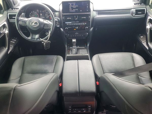 2022 LEXUS GX