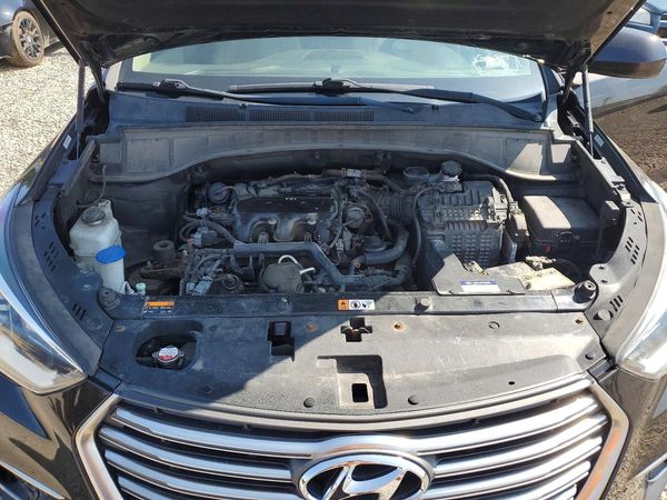 2019 HYUNDAI SANTA FE XL SE Base