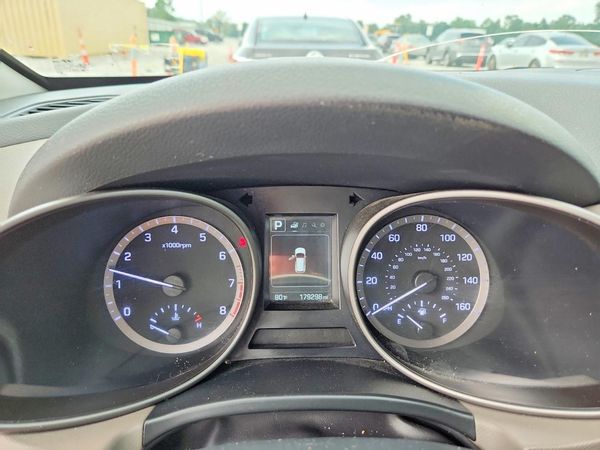 2017 HYUNDAI SANTA FE GI