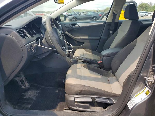 2018 VOLKSWAGEN JETTA