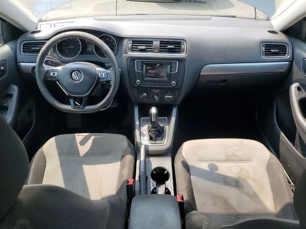 2018 VOLKSWAGEN JETTA