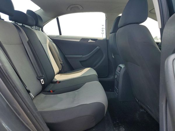2018 VOLKSWAGEN JETTA