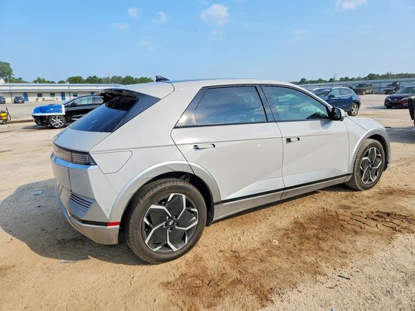 2024 HYUNDAI IONIQ