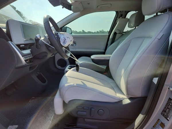 2024 HYUNDAI IONIQ