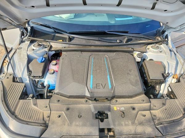 2024 HYUNDAI IONIQ