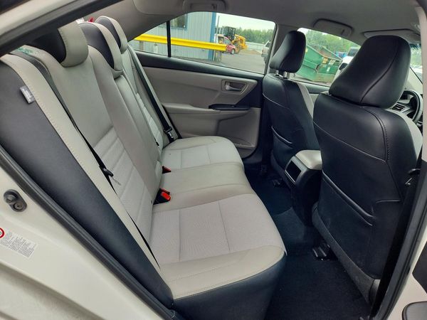 2016 TOYOTA CAMRY