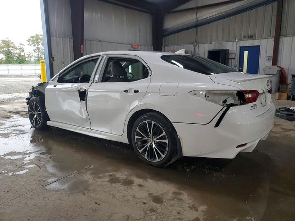 2020 TOYOTA CAMRY