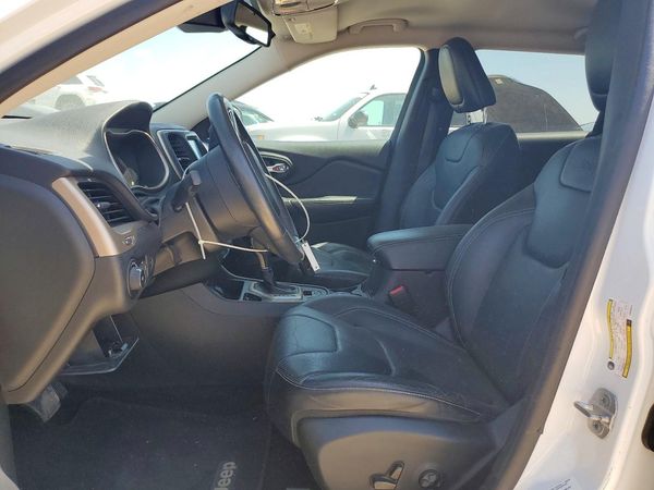 2014 JEEP CHEROKEE Limited — DENT