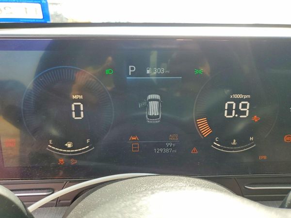 2024 HYUNDAI KONA
