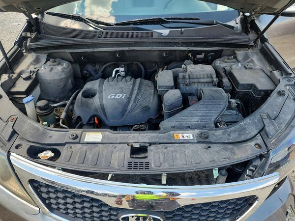 2013 KIA SORENTO Base / LX