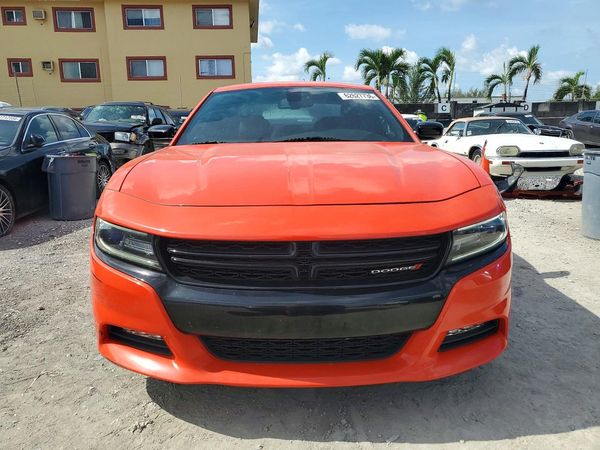 2017 DODGE CHARGER SXT