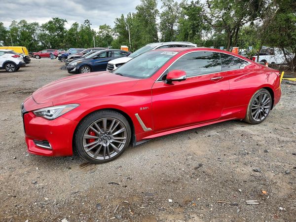 2017 INFINITI Q60