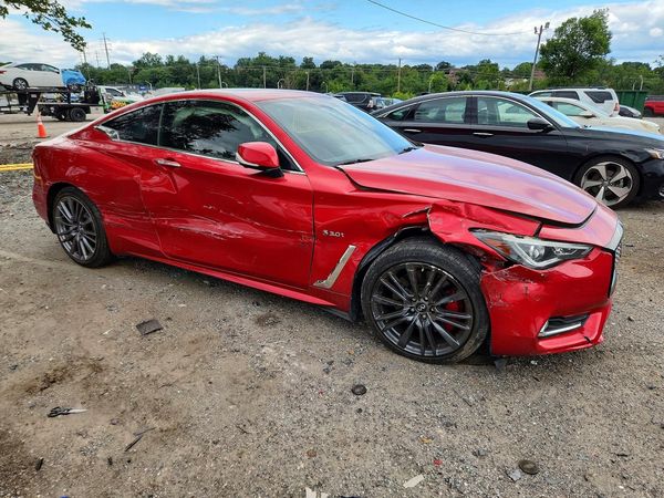 2017 INFINITI Q60