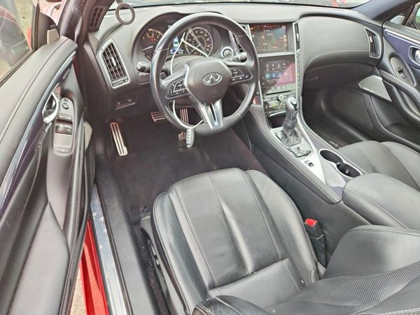2017 INFINITI Q60
