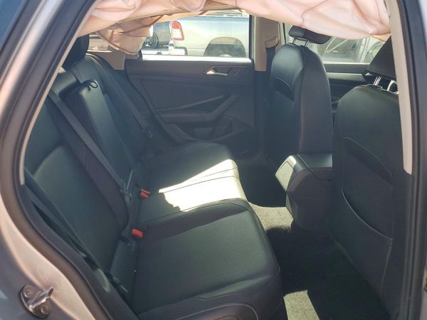 2020 VOLKSWAGEN JETTA S, SE, R-Line