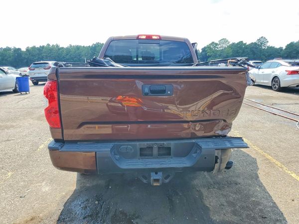 2017 TOYOTA TUNDRA Limited — DIRR