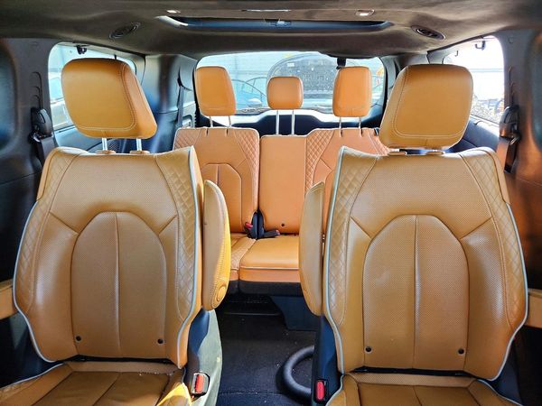 2021 CHRYSLER PACIFICA Pinnacle