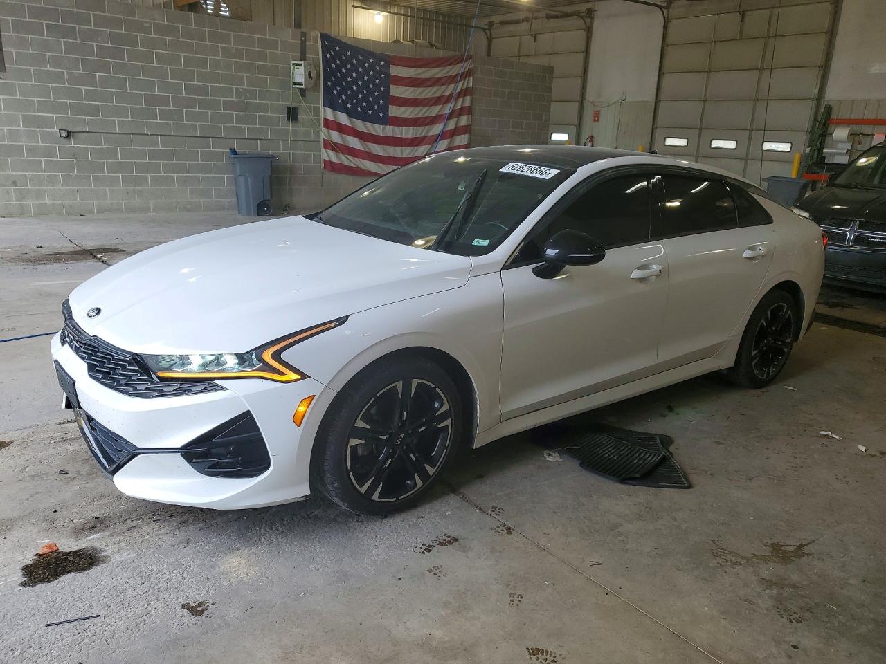 2021 KIA K5