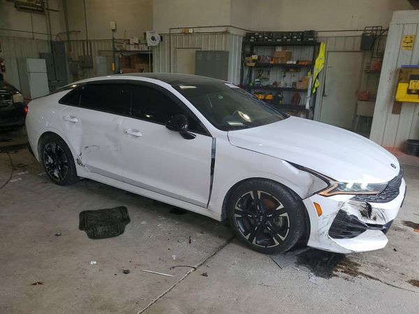 2021 KIA K5