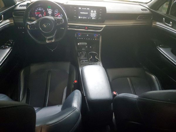 2021 KIA K5