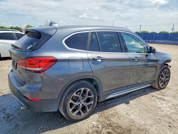 2022 BMW X1 sDrive28i