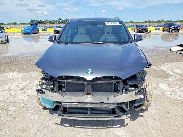 2022 BMW X1 sDrive28i