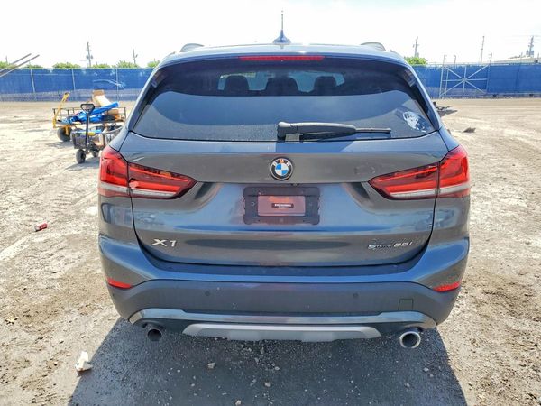 2022 BMW X1 sDrive28i
