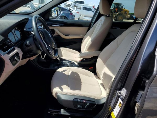 2022 BMW X1 sDrive28i