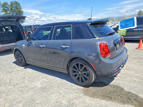 2015 MINI COOPER