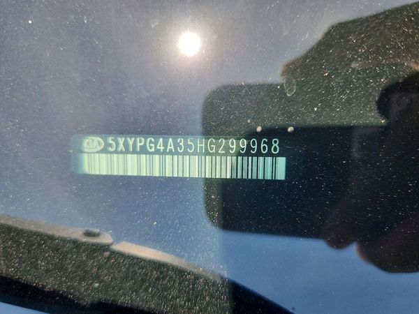 2017 KIA SORENTO L, LX