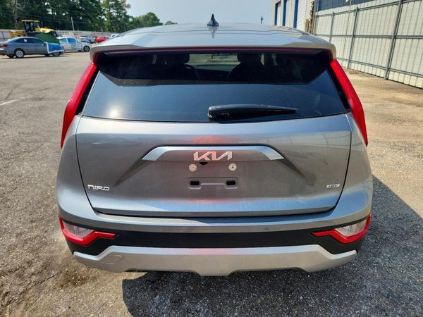 2026 KIA NIRO LX