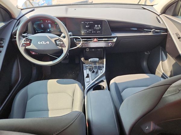 2026 KIA NIRO LX