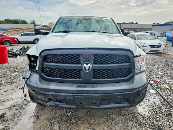 2019 RAM 1500 CLASSIC Tradesman, ST