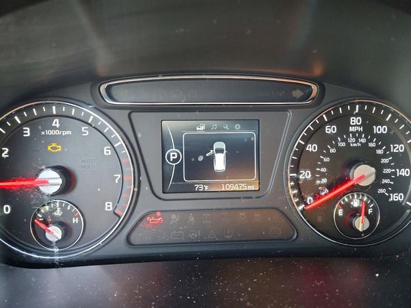 2017 KIA SORENTO L, LX