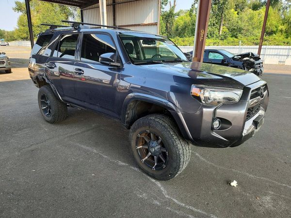 2021 TOYOTA 4RUNNER SRS