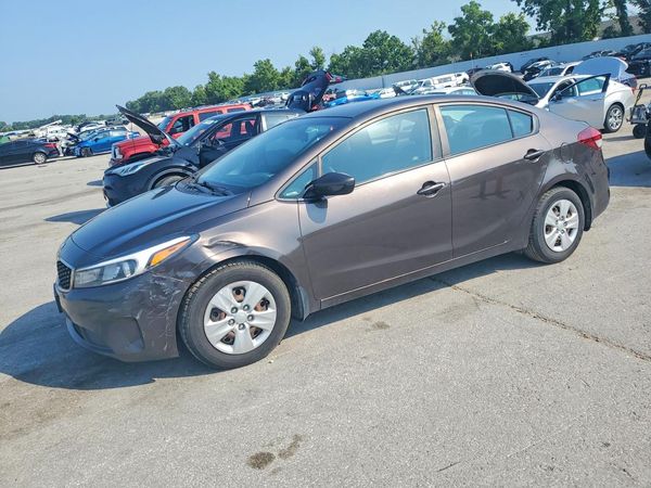 2017 KIA FORTE LX Base