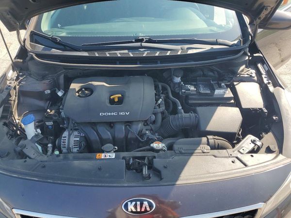 2017 KIA FORTE LX Base