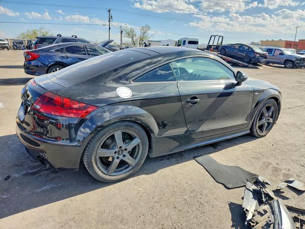 2015 AUDI TT quattro