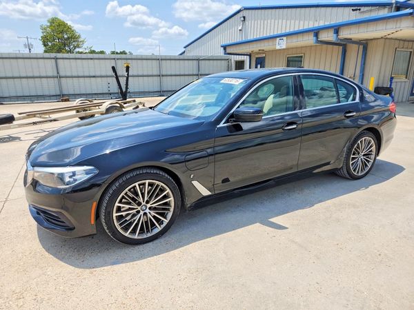 2018 BMW 530E