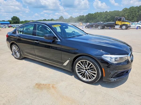 2018 BMW 530E