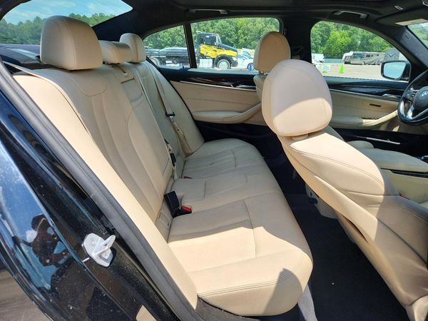 2018 BMW 530E