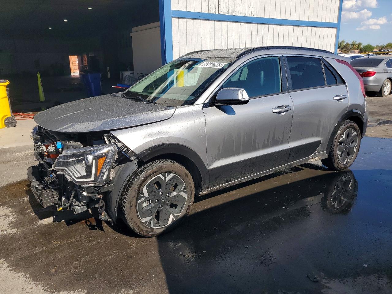 2023 KIA NIRO Wind