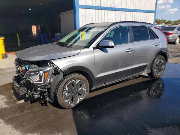 2023 KIA NIRO Wind