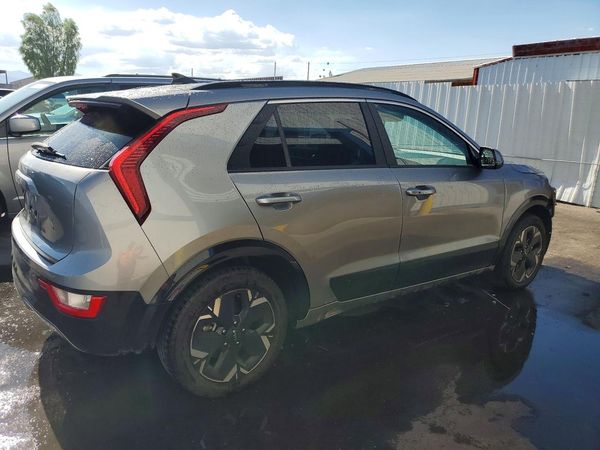 2023 KIA NIRO Wind